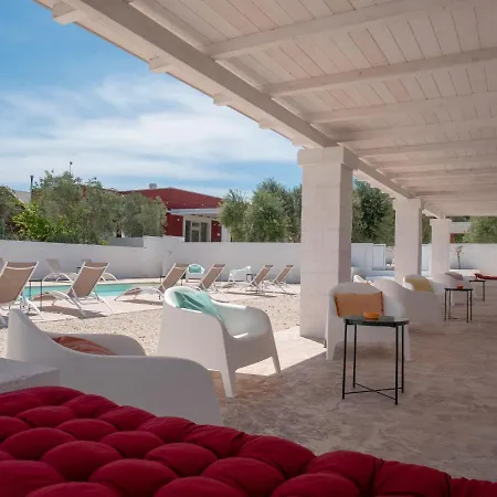 Tenuta Amostuni-country House