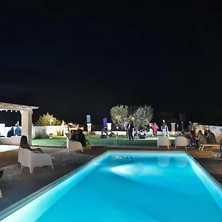 Tenuta Amostuni-country House *