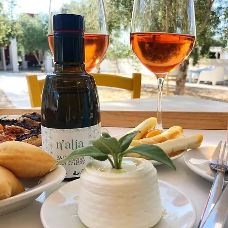 Tenuta Amostuni-country House *