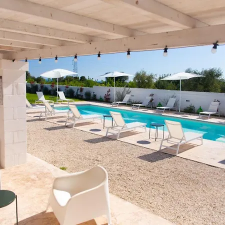 Tenuta Amostuni-country House