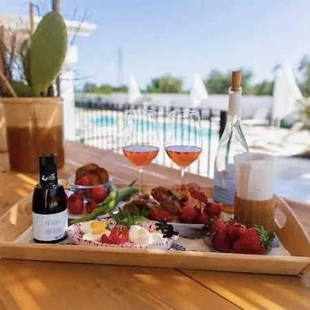 Tenuta Amostuni-country House Bed & Breakfast Ostuni