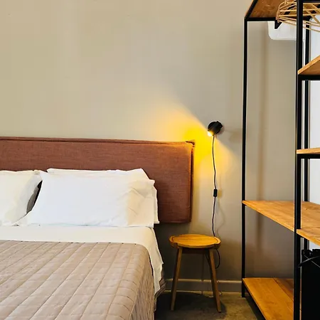 Tenuta Amostuni-country House Bed & Breakfast *